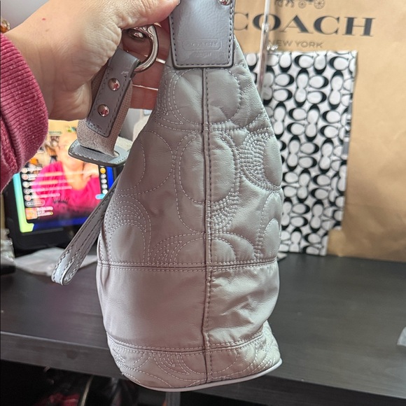 Coach Light Grey Silver Quilted Nylon Signature Hobo Bag - Picture 7 of 14